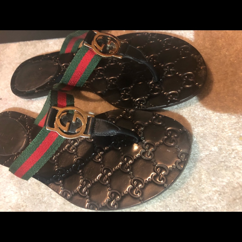Gucci sandals